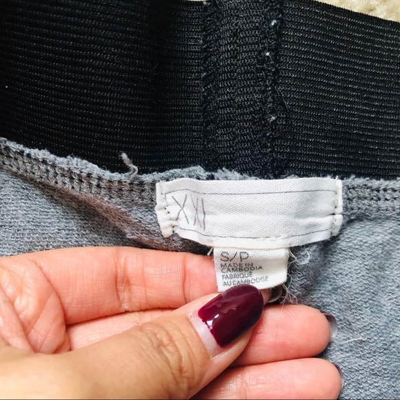 Forever 21 Legging bundle! 3 pairs - Picture 5 of 7